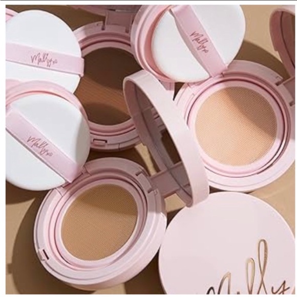 Mally Beauty Flawless Finish Transforming Effect Foundation in Beige BNIB - Picture 1 of 13